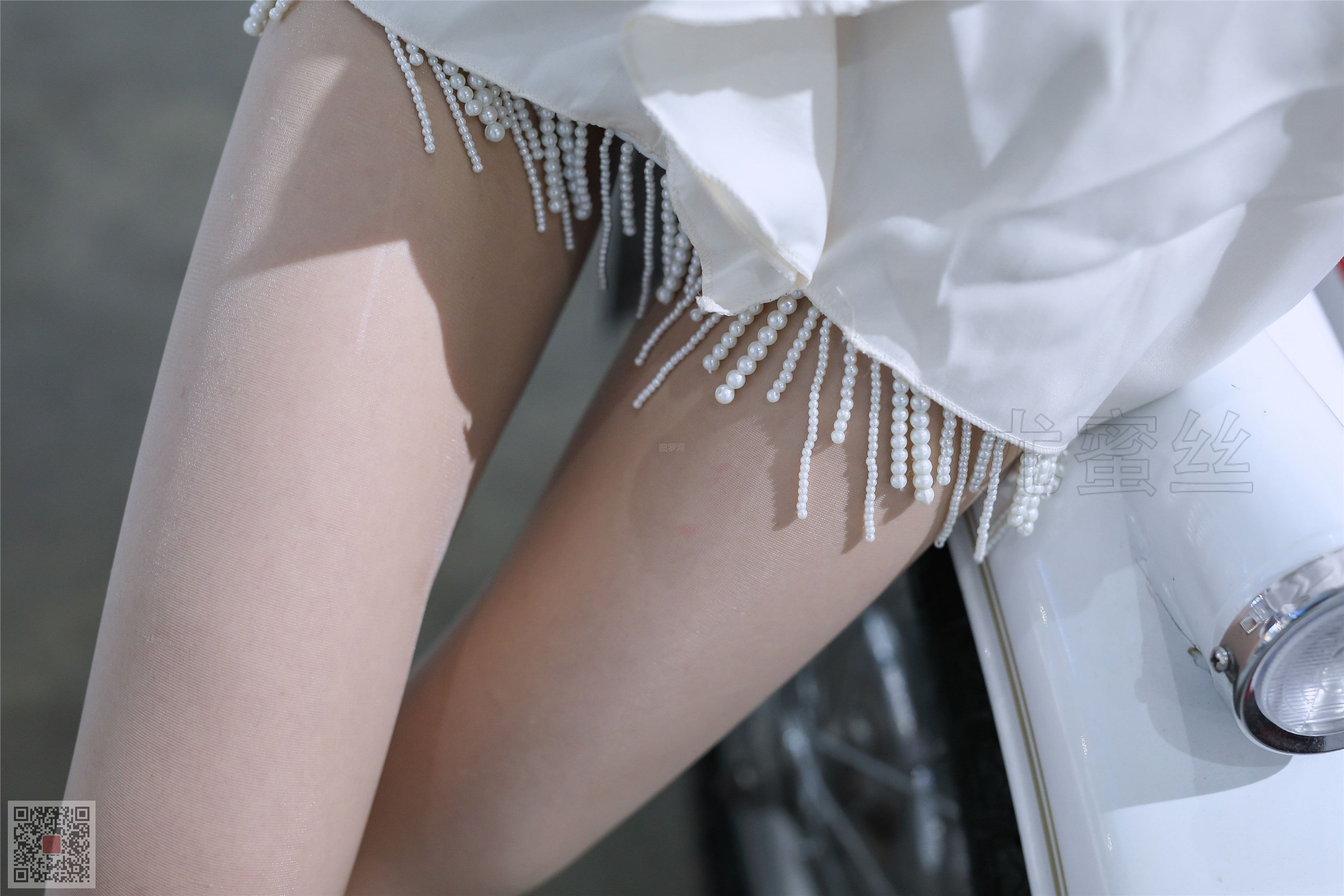 尤蜜丝 穿搭写真 NO.020